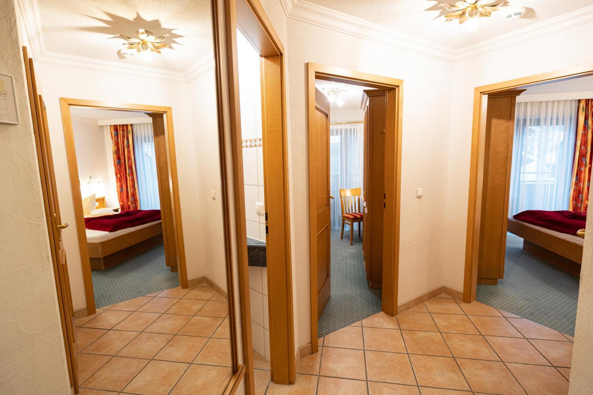 Haller'S Posthotel Riezlern Kültér fotó