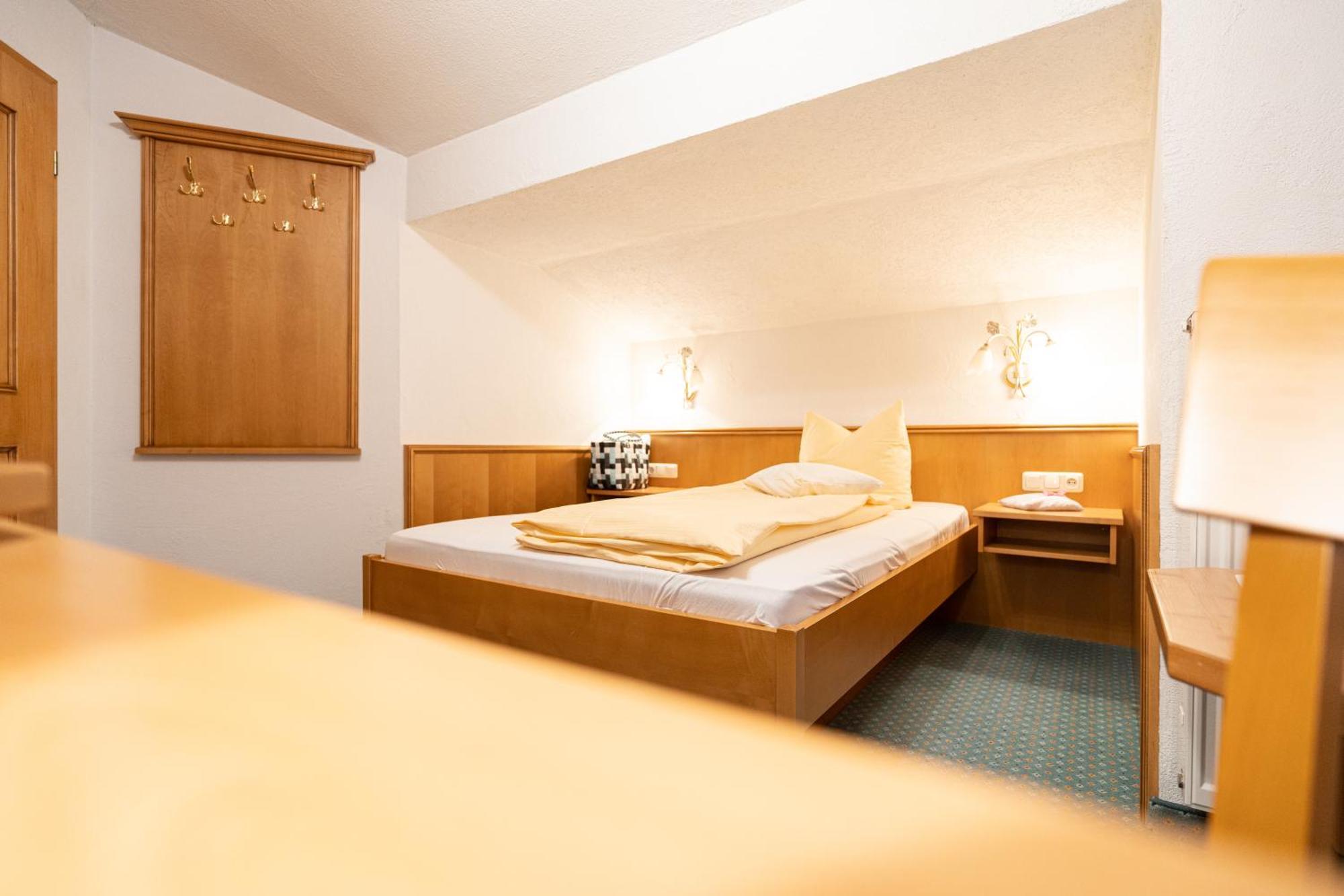 Haller'S Posthotel Riezlern Kültér fotó