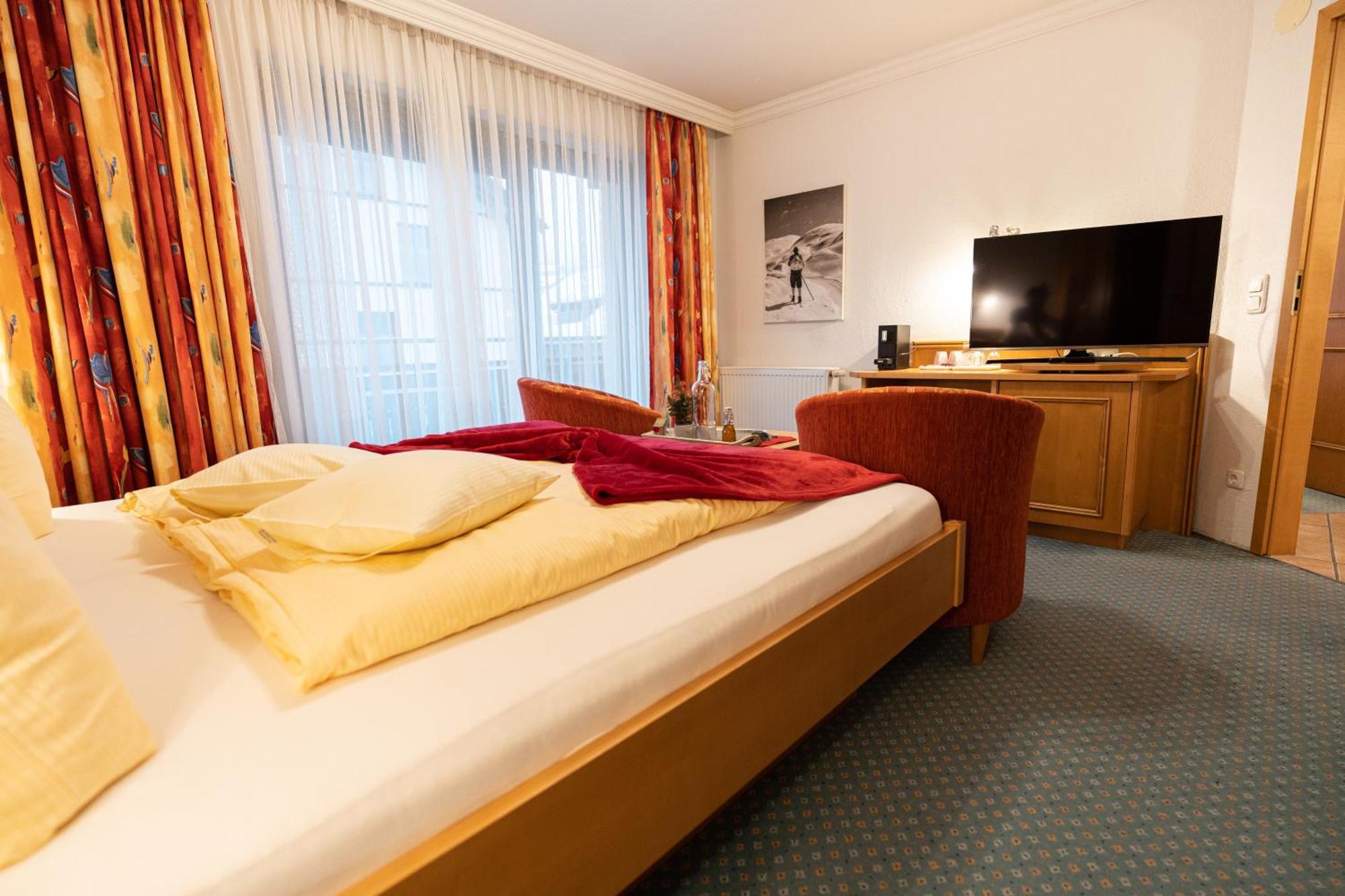 Haller'S Posthotel Riezlern Kültér fotó
