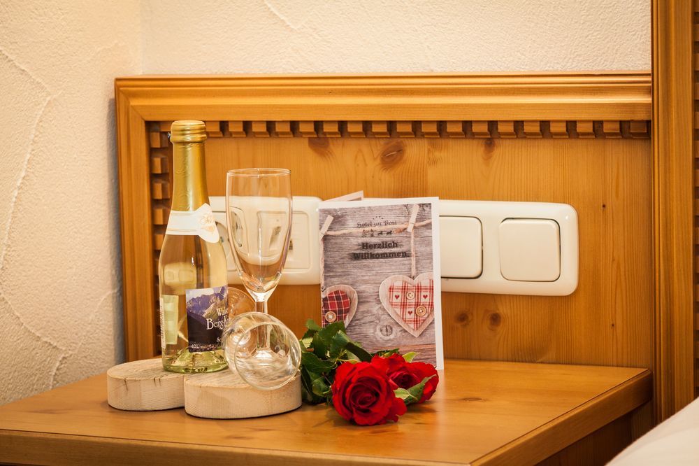 Haller'S Posthotel Riezlern Kültér fotó